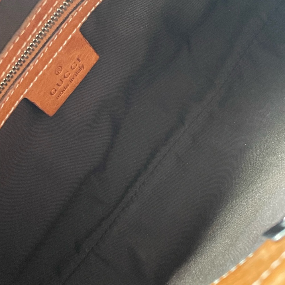 GUCCI HOBO SHOULDER BAG - Picture 10 of 14